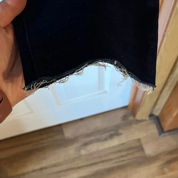 Old Navy Women's Deep Indigo Plus Size Skinny Jeans - Picture 8 of 10